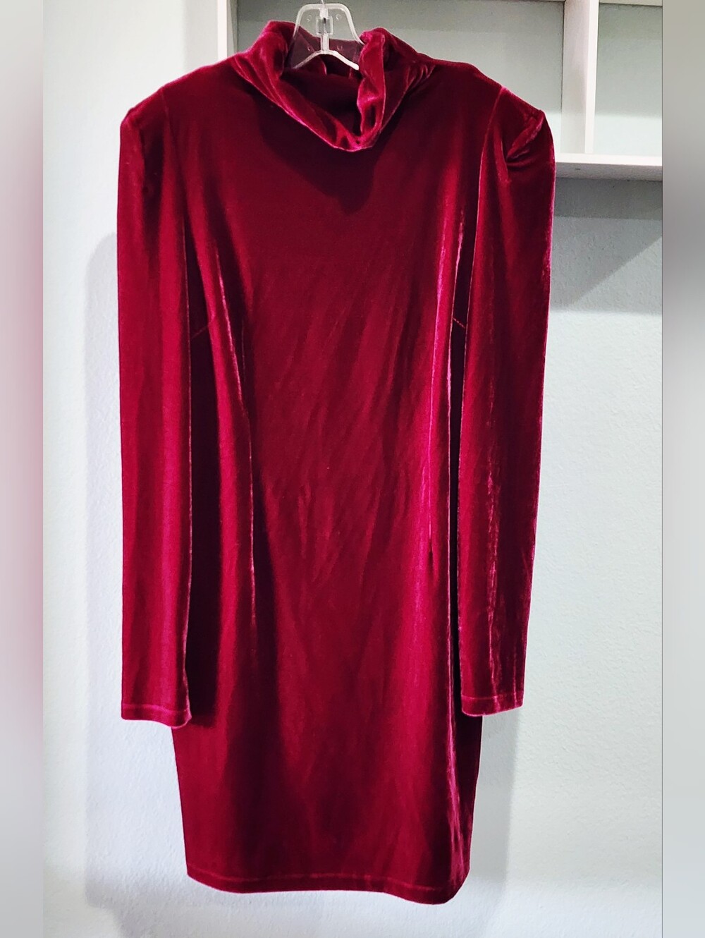 GUESS | Olga Red Velvet Mock Neck Long Sleeve Dress | XL